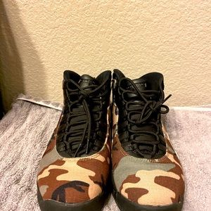 Air Jordan 10 Woodland Camo - NO BOX - Slighly worn